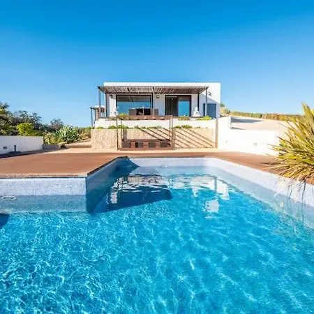 Arade - Infinity Pool With Unique Country Side Views 빌라 알부페이라