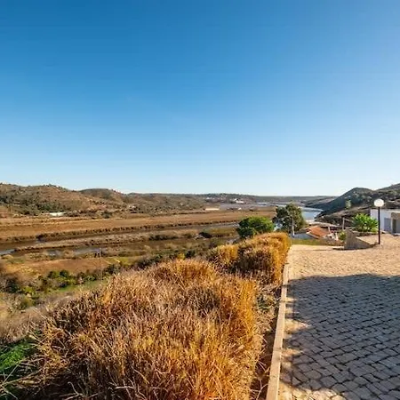 Arade - Infinity Pool With Unique Country Side Views 别墅