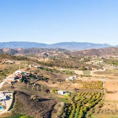 别墅 Arade - Infinity Pool With Unique Country Side Views *