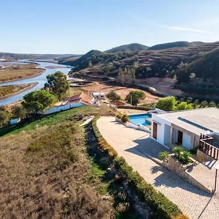 别墅 Arade - Infinity Pool With Unique Country Side Views 阿尔布费拉
